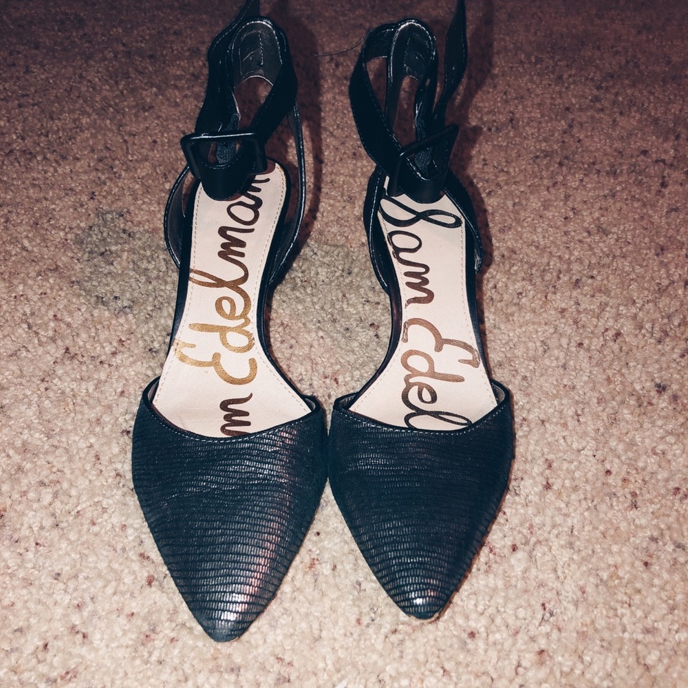 ✨Metallic Heels✨